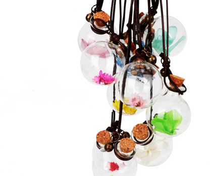 Car pendant perfume bottle car hanging small chrysanthemum